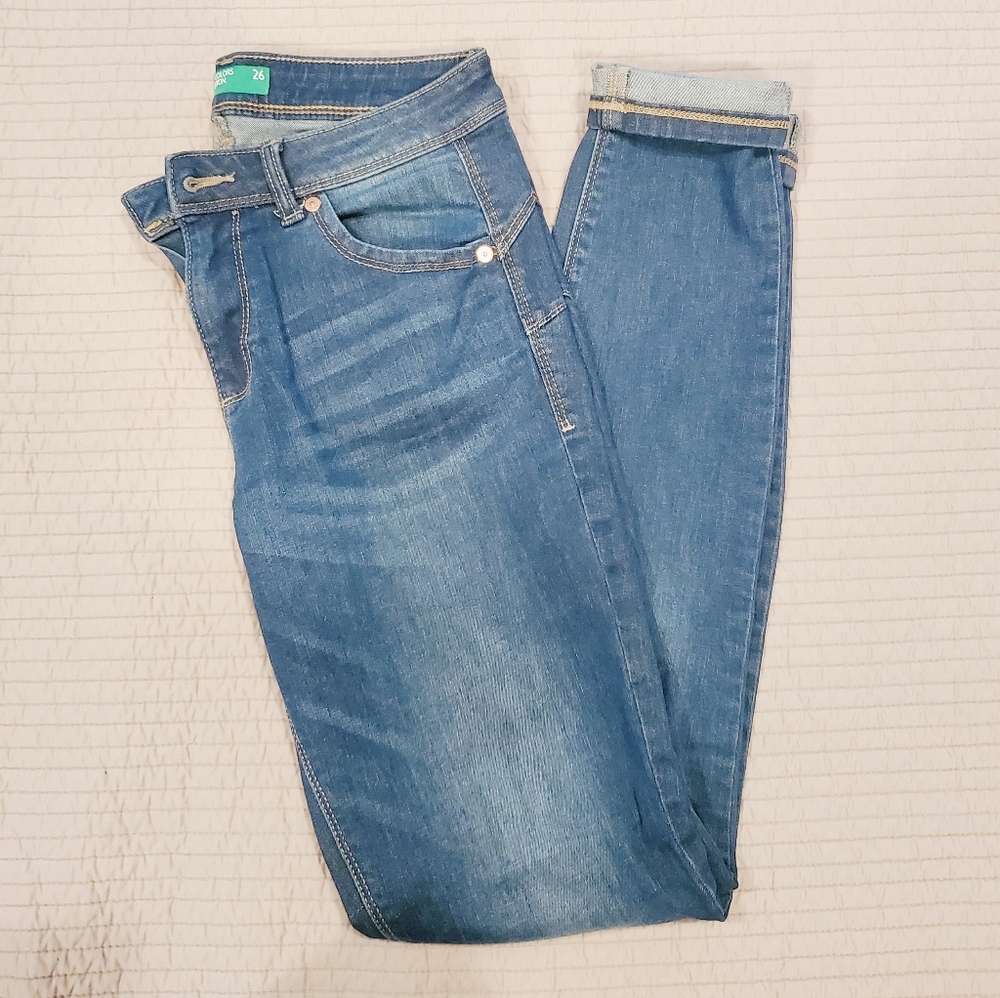 5/29 UNITED COLORS OF BENETTON JEANS